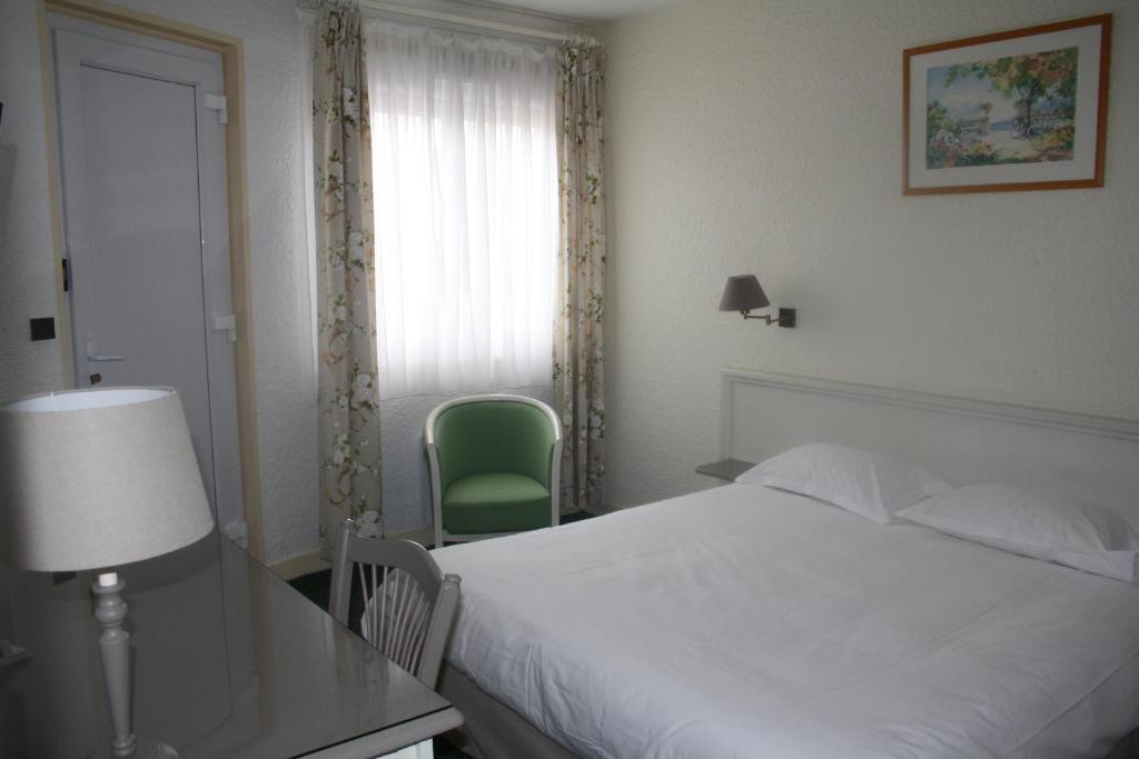 Le Charollais Motel Restaurant Contact-Hotel Vitry-en-Charollais Szoba fotó